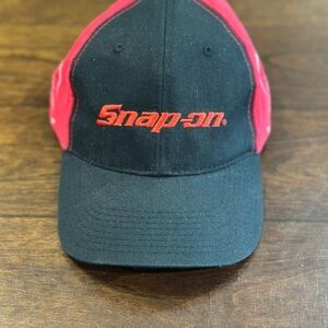 Snap-on Black and Red Cap